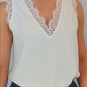 White lace trim tank